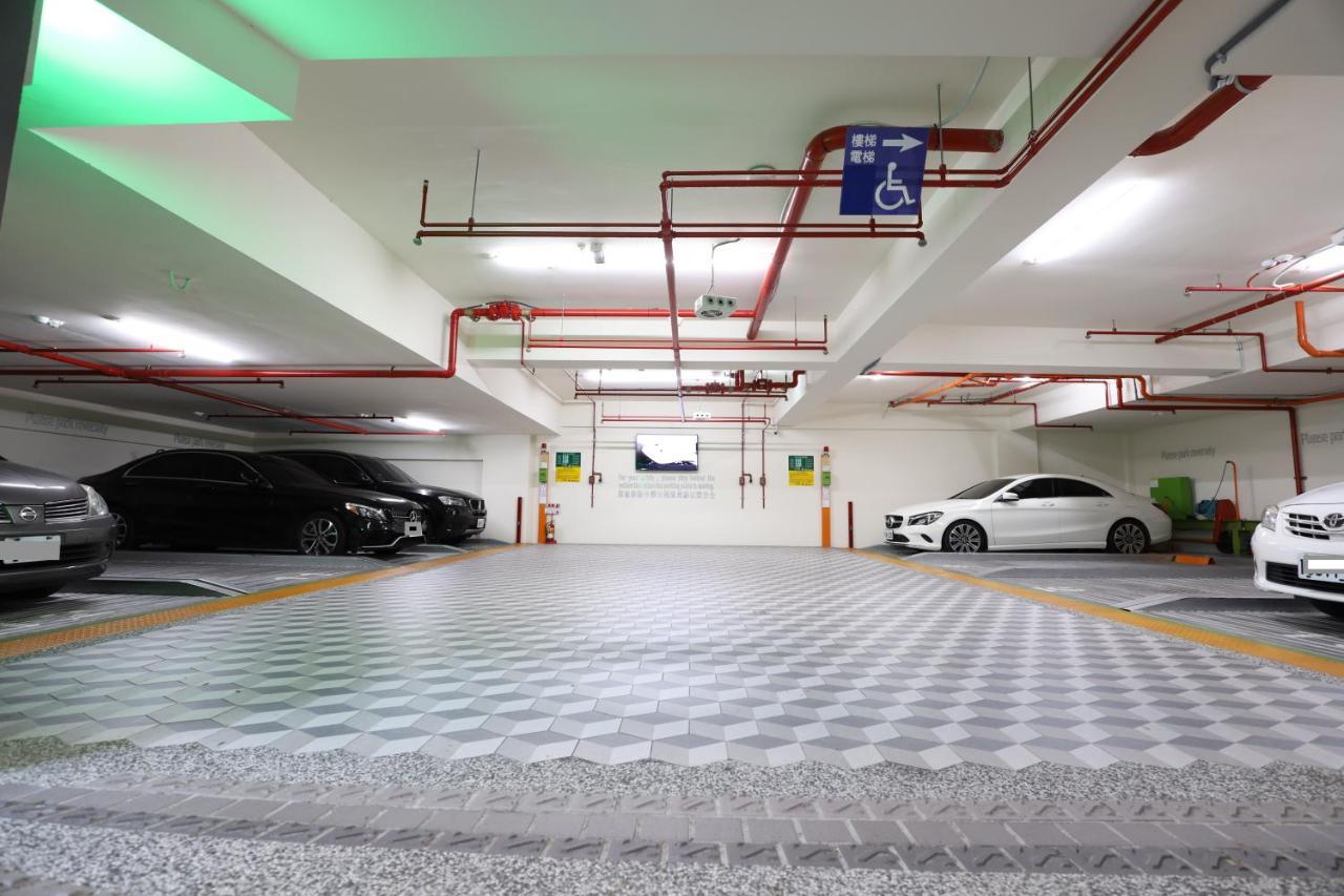 Hotel Z Taichung Extérieur photo